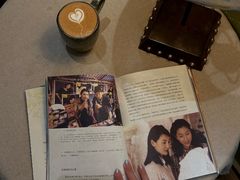 -六区宿舍咖啡店