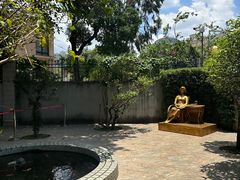 -红线女旧居