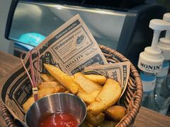 -六区宿舍咖啡店