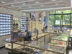 -世纪大明眼镜·蔡司授权店(武昌旗舰店)
