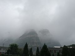 -平西抗日烈士陵园