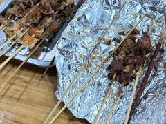 -巴汗羊肉串烧烤店