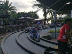 -圣淘沙天际线斜坡滑车
