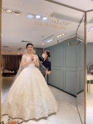 -GRACE KELLY婚纱与礼服(北京店)