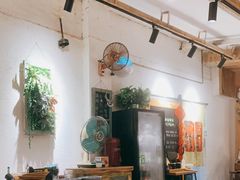 大堂-猫爷的腔调·黔小馆(交大医学住宅区店)