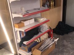 -欧辰国际酒店(重庆欢乐谷轻轨站店)