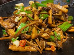 -巴依兄弟西域美食(机场店)