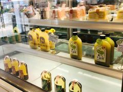 面包甜点陈列柜-奈雪的茶(观前街店)