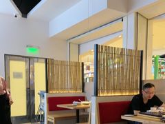 -蜜桃餐厅·伴山(绿宝广场店)