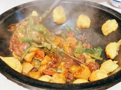 豆角土豆炖排骨-妈妈家铁锅炖(景诚园综合楼店)