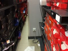 -五环Outlets(高新工厂店)