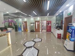 -茂菊口腔连锁(浦东南路店)