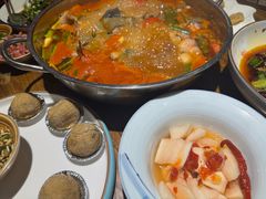 -亮欢寨酸汤鱼(沙冲路店)