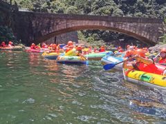 -安吉龙王山峡谷漂流