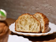 -VERIE BAKEHOUSE