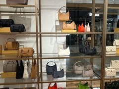 -杉杉奥特莱斯广场(哈尔滨店)
