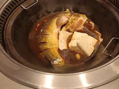 -老关东铁锅炖(上游街店)