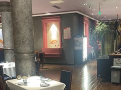 -八府香鸭·啫啫煲(华山路店)