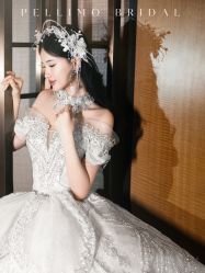-派丽莫Pellimo原创设计婚纱品牌