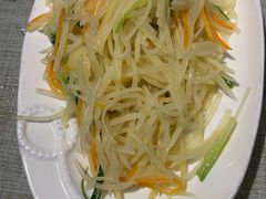 -鲜榨果汁·啤酒鱼(环岛河店)