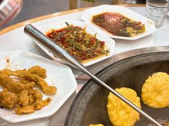 -鲁员外地锅鸡地锅鱼(龙湖江东天街店)