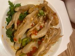 -多嘴肉蟹煲(万达店)