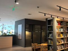 -魔方城市书房(中街益田店)