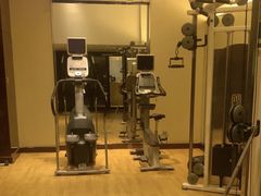 -成都保利公园皇冠假日酒店(熊猫基地店)