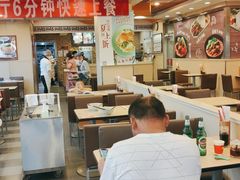 大堂-李先生牛肉面大王(东营友谊广场店)