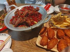 -叶派龙虾•招牌香辣蟹·海鲜(中海国际店)