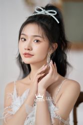 点击看大图 -艾拉·女王婚纱礼服馆