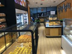 面包甜点陈列柜-御蝶坊生日蛋糕KNAC(创业店)