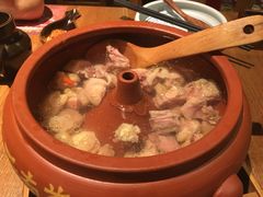 -云海肴·汽锅鸡·云南菜(天山百盛优客店)