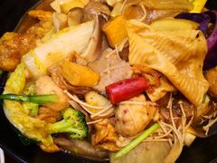 -万记麻辣烫国展总店