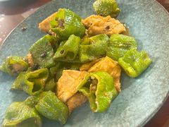 -天天向上素食餐厅(五台山店)