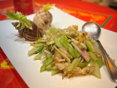 西芹百合炒螺片-惠食佳(滨江大公馆店)