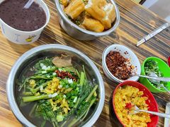 -胖子水煮(铁路三村无任何分店)