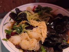 -鱼窝棚柴火铁锅炖(富山屯店)