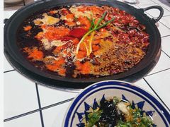 -旧街市鲜货老火锅(大光路店)