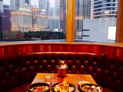 靠窗位-ATLAS COFFEE(雅居乐中心店)