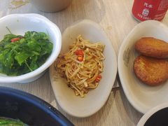 -桂在香知桂林米粉(红博中央公园店)