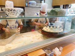-李与白包子铺(桐梓林店)