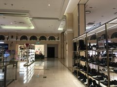 -乐天百货(环球中心店)