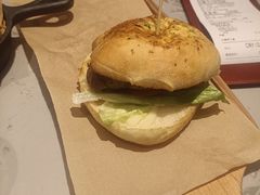 -必胜客(宁海西子国际店)