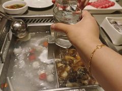 -海底捞火锅(杭州萧山宝龙广场店)