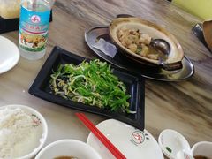 -新峰肉骨茶