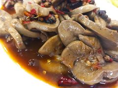 -巷子深菜馆·津门肘子(滨海店)