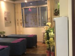 -杨氏采耳(民治大润发店)