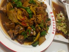 -鲁南仔·滕州炒鸡(经三路店)