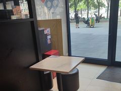 -达美乐比萨(西客站北店)